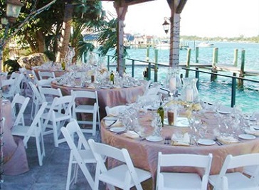 Luciano's of Chicago Bahamas
